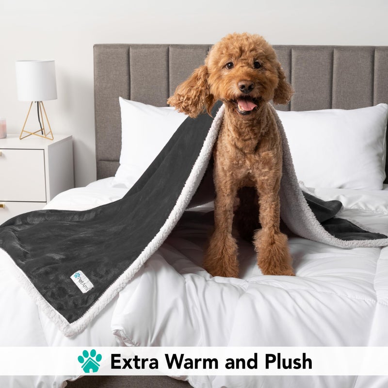 PetAmi Dog Blanket for Small Medium Dogs, Pet Bed Blanket Cat Puppy Kitten, Fleece Furniture Couch Cover Protector Sofa Car, Soft Sherpa Dog Throw Plush Reversible Washable, Mini 29x40 Dark Gray - Image 4